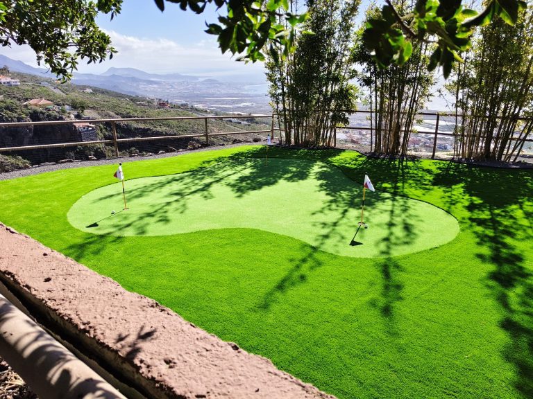 mini golf césped artificial