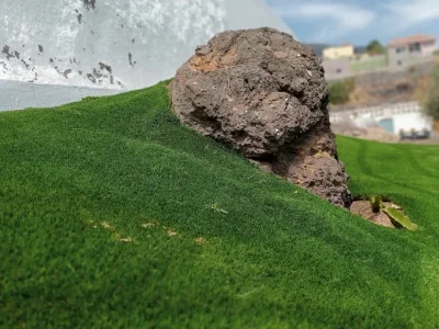 césped artificial adaptable a cualquier terreno en tenerife