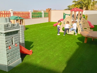 Césped artificial parques infantiles Tenerife